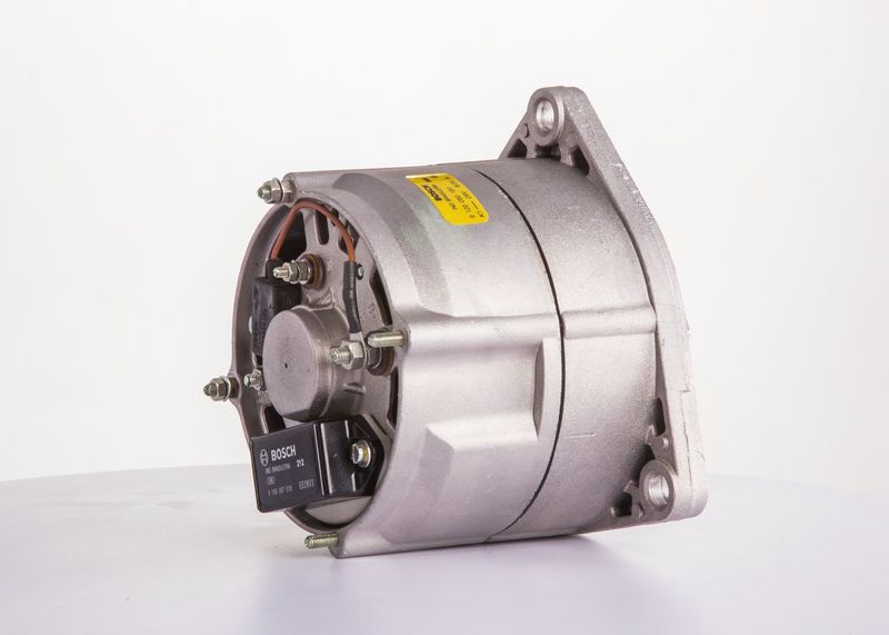 BOSCH 9120080181 Alternator
