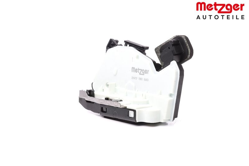 This part match OEM code: 6C0 839 013 A