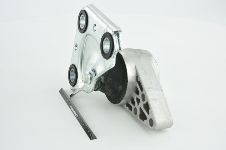 Paigutus, Mootor, FEBEST MZM-025