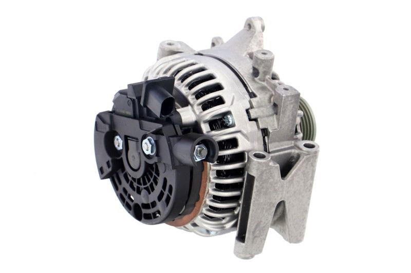 REMANTE 011-003-000846R Alternator