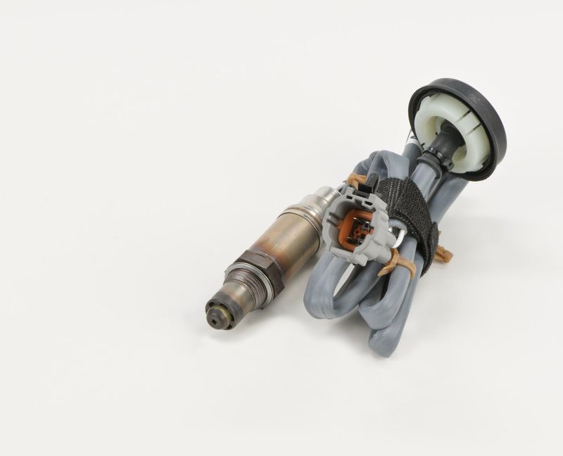 BOSCH F00HL00004 Oxygen Sensor