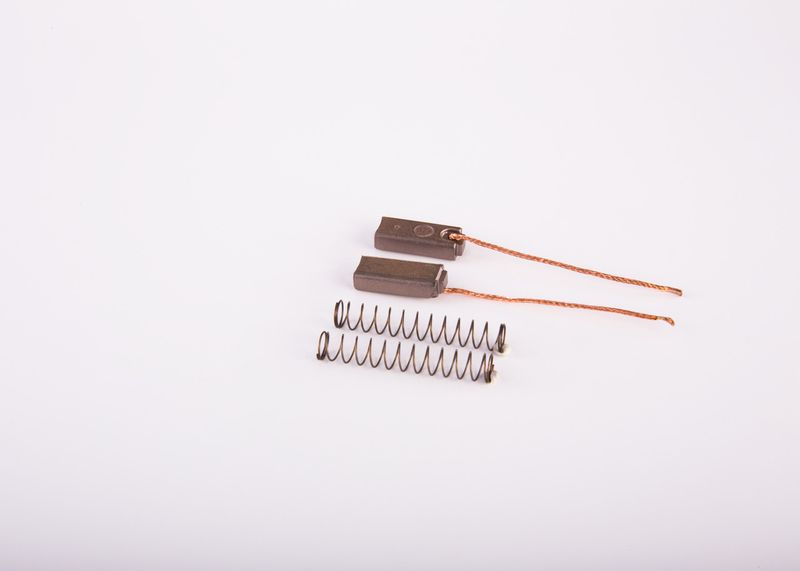 BOSCH 9124080043 Carbon Brush, alternator