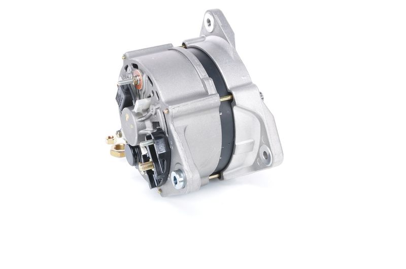 BOSCH 0120469032 Alternator