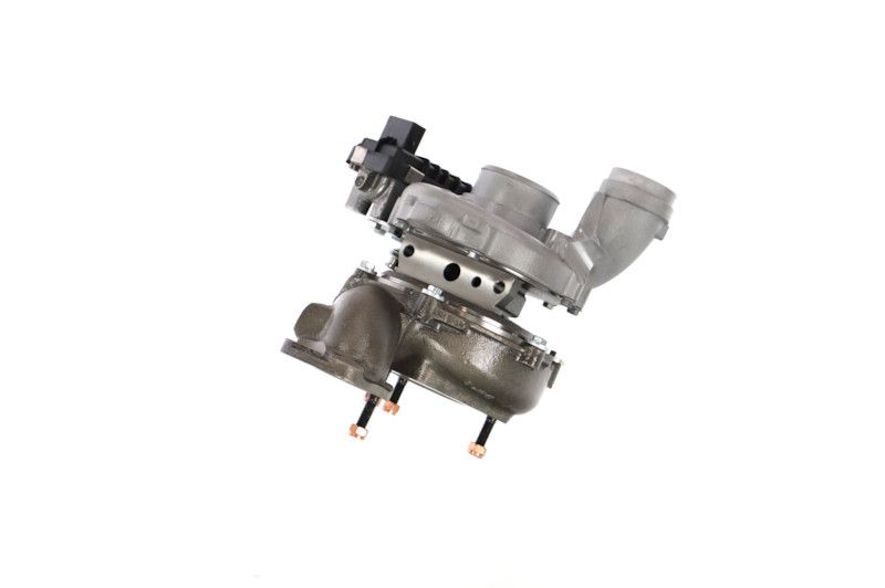 REMANTE 003-002-004582R Charger, charging (supercharged/turbocharged)