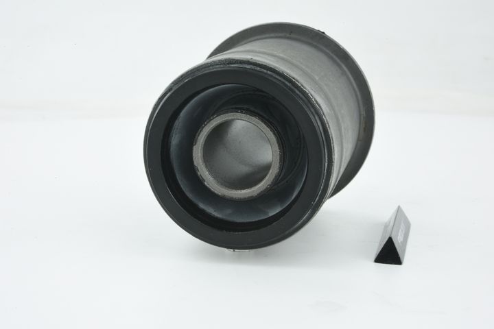 Kinnitus, sillatala, FEBEST NAB-E51FRF