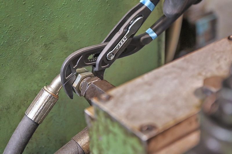 HAZET 760-26 Pipe Wrench/Water Pump Pliers
