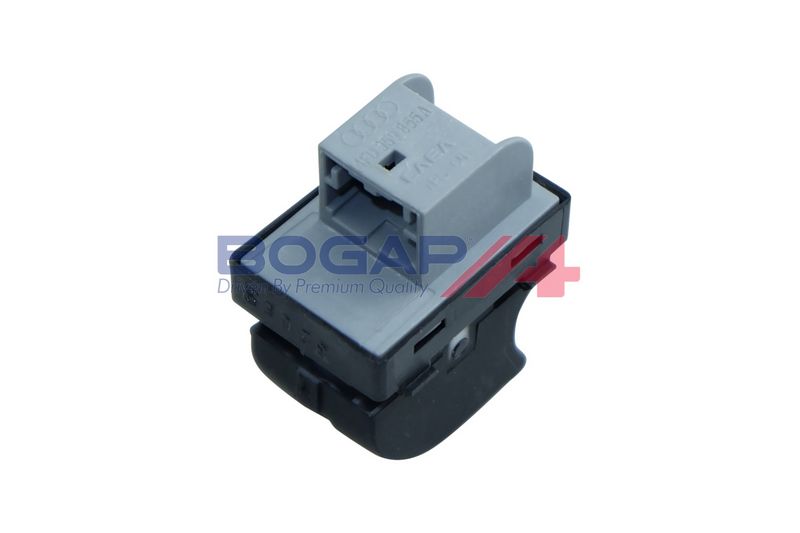 OEM код товара: 4F09598555PR