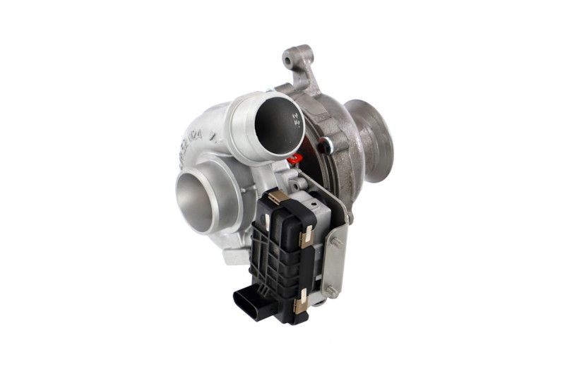 REMANTE 003-002-000034R Charger, charging (supercharged/turbocharged)