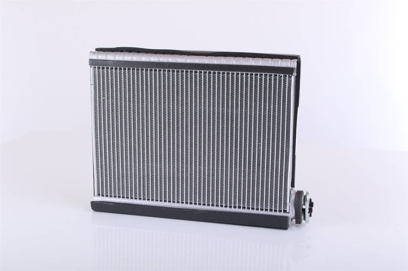NISSENS 92364 Evaporator, air conditioning