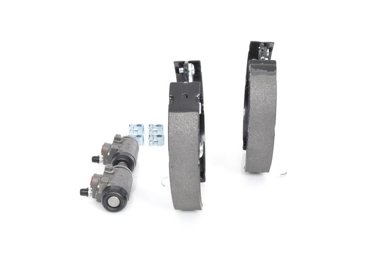 BOSCH 0 204 114 619 Brake Shoe Set