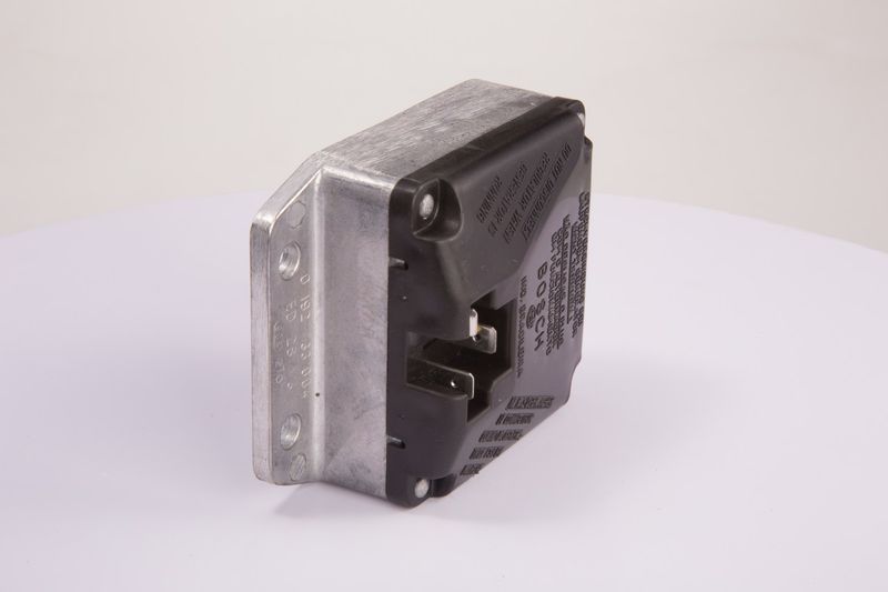 BOSCH 0192033004 Alternator Regulator