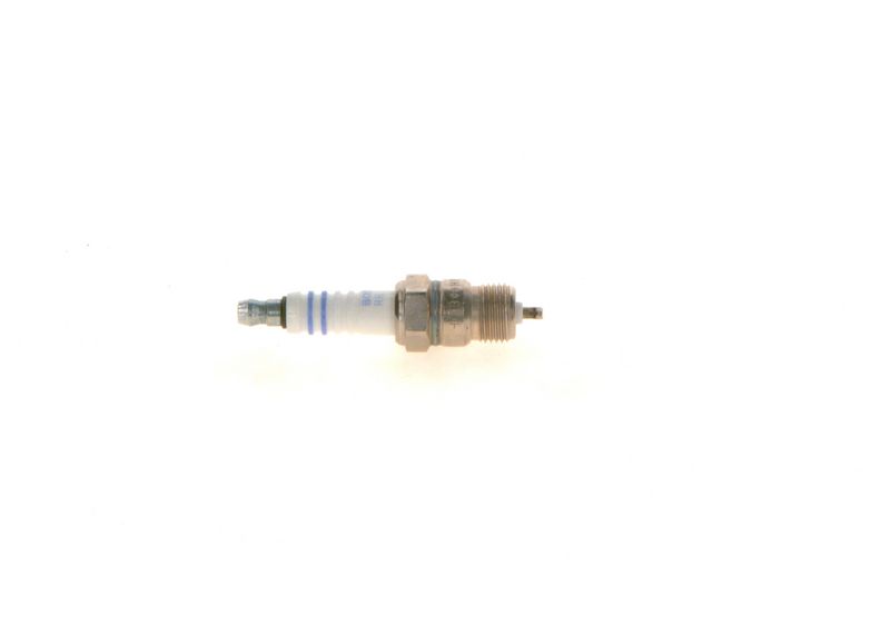 BOSCH 0 242 225 641 Spark Plug