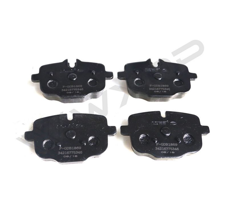 WXQP 240471 - Brake Pad Set, Disc Brake