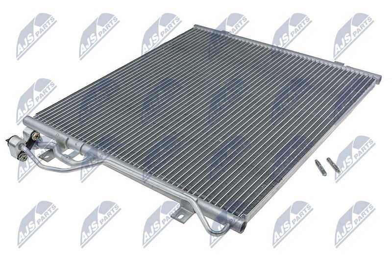 CCH-CH-024_2-WM.JPG