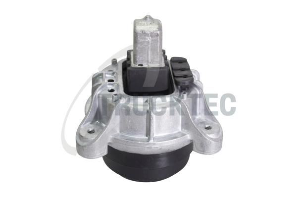 TRUCKTEC AUTOMOTIVE Variklio montavimas