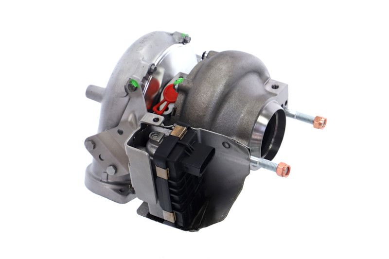 REMANTE 003-002-000009R Charger, charging (supercharged/turbocharged)