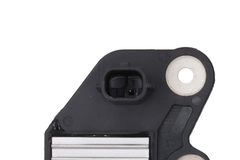 Generaatori pingeregulaator, KAMOKA 8630101