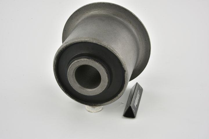 Puks, FEBEST CRAB-062