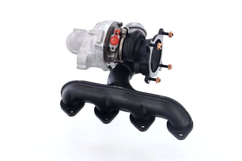 REMANTE 003-001-000028R Charger, charging (supercharged/turbocharged)