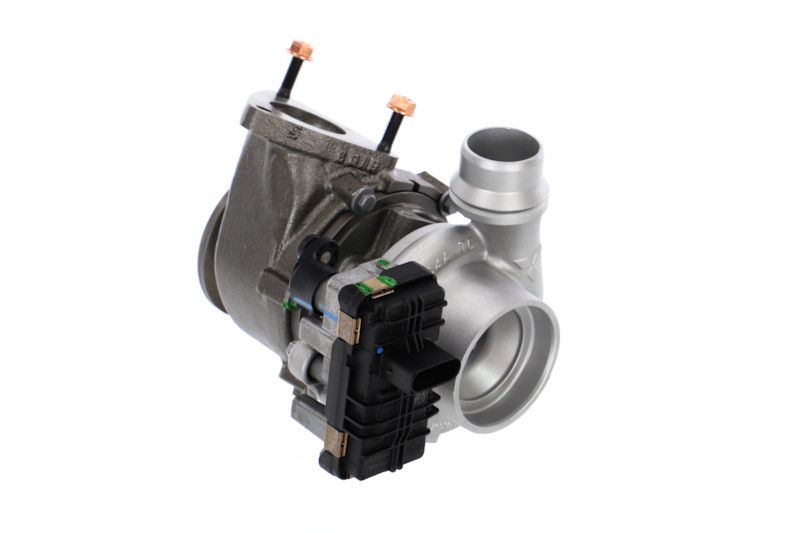 REMANTE 003-002-004415R Charger, charging (supercharged/turbocharged)