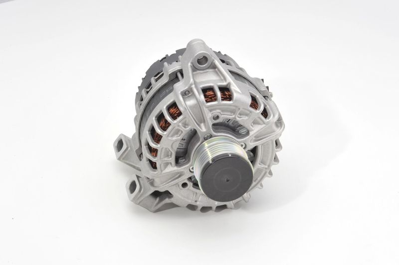 BOSCH 0125811020 Alternator