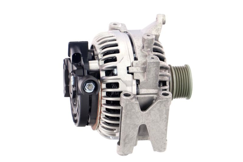 REMANTE 011-003-000846R Alternator