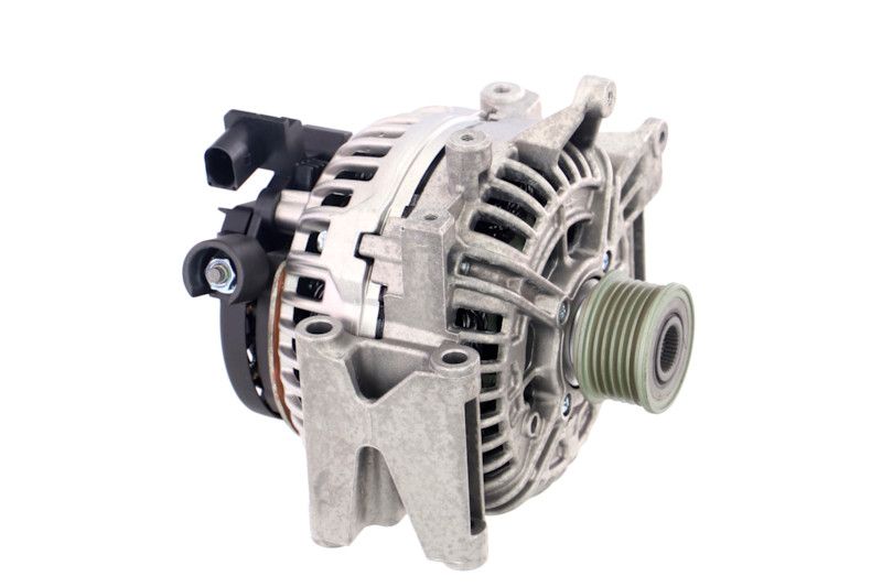 REMANTE 011-003-000846R Alternator