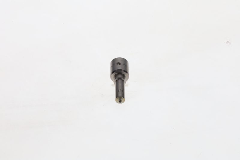Injector F 019 121 335 BOSCH
