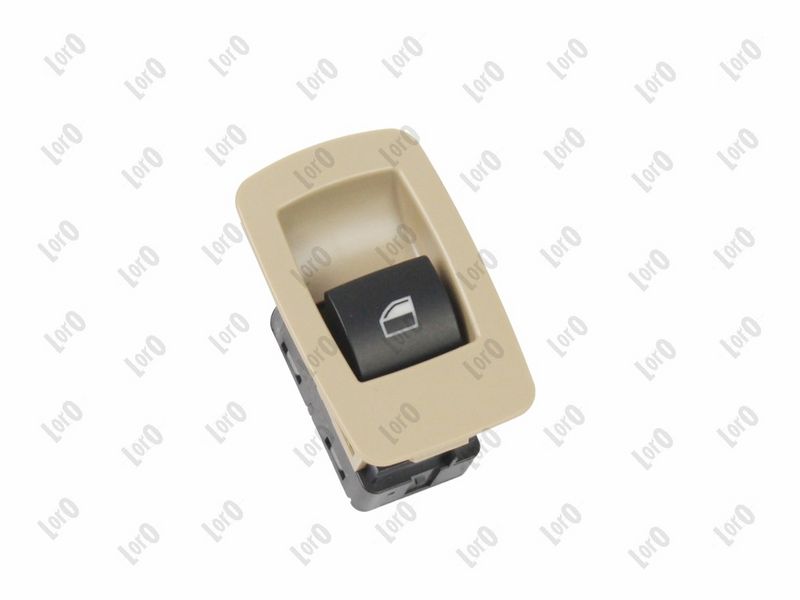 Prekės atitinka OEM kodą: 61319113771