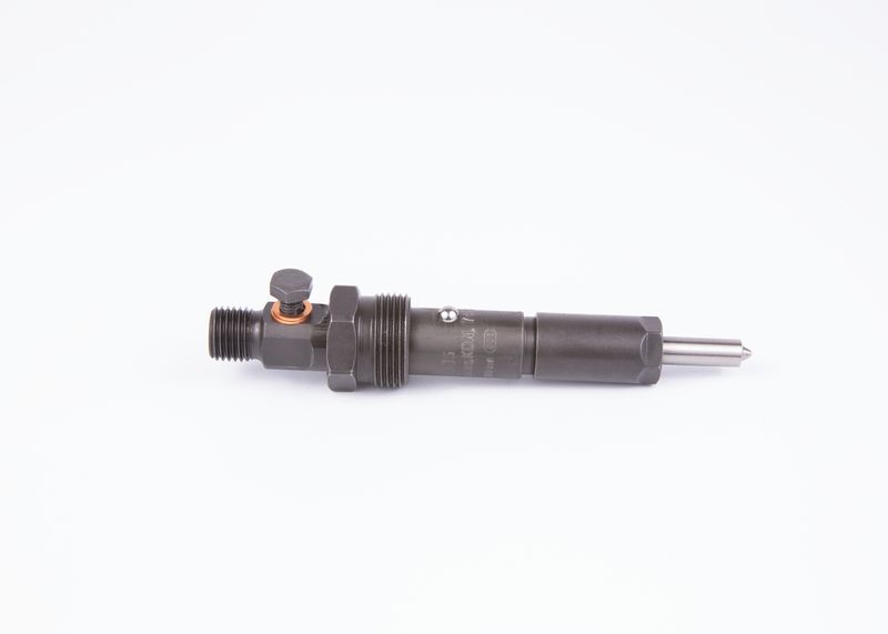 BOSCH F 000 439 005 Nozzle and Holder Assembly