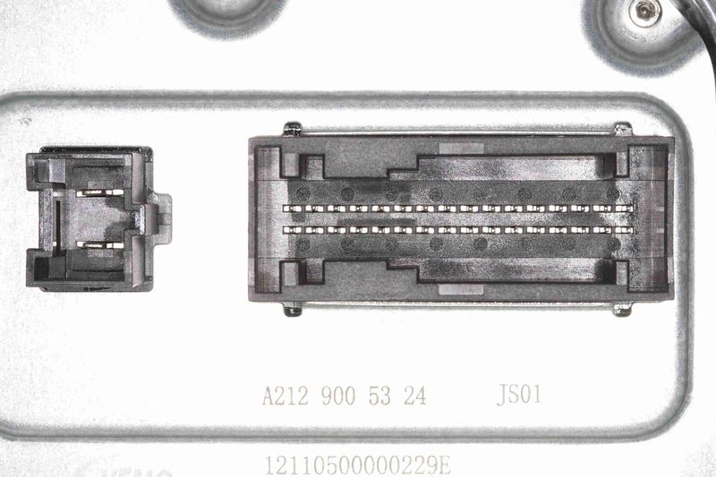 V30-73-0319_03.JPG