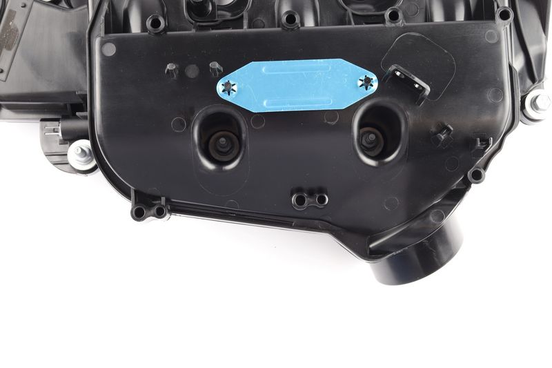 This part match OEM code: LR057379