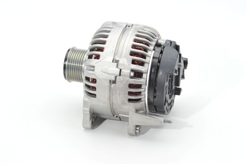 BOSCH 0124615067 Alternator