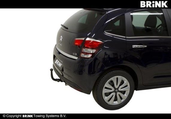 BRINK 526700 Trailer Hitch