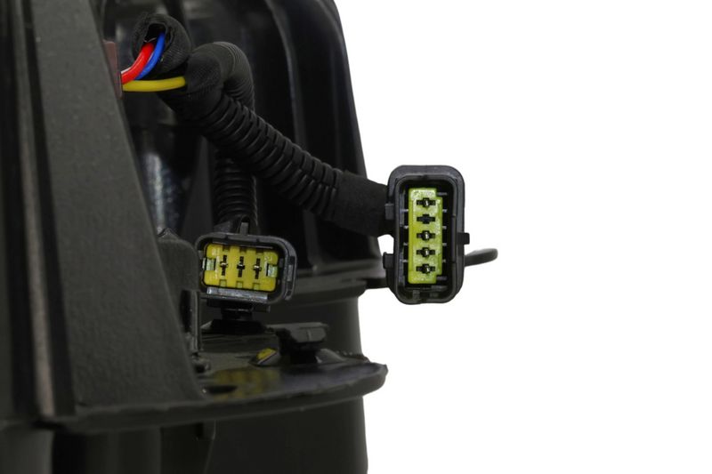 Prekė atitinka OEM kodą: 9818748180