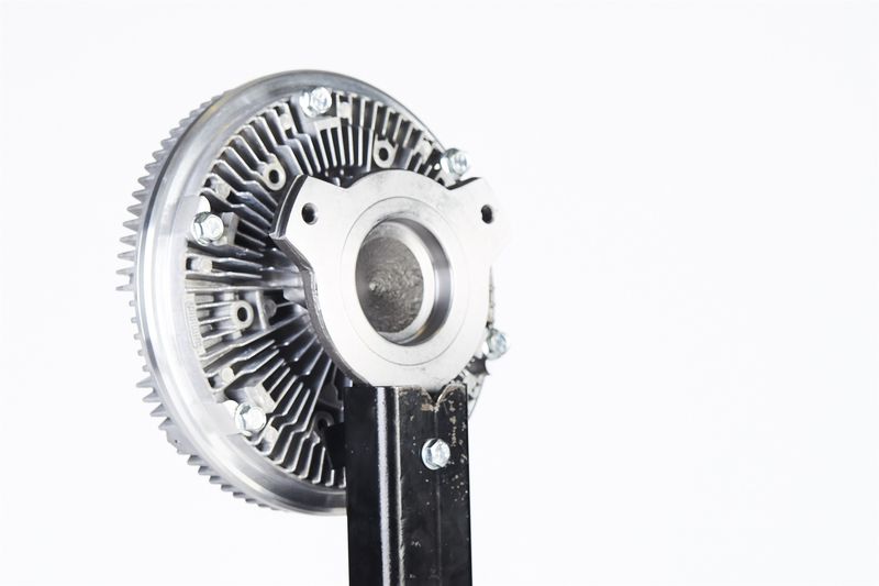 NISSENS 86153 Clutch, Radiator Fan