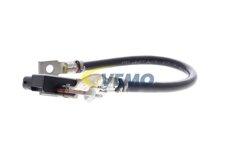 VEMO V20-17-1008 Sensor, battery management