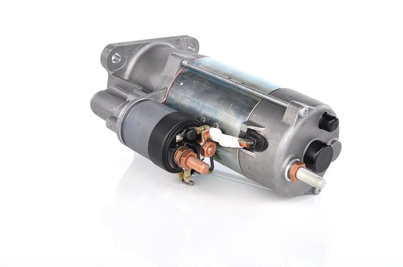 BOSCH 0001330060 Starteris