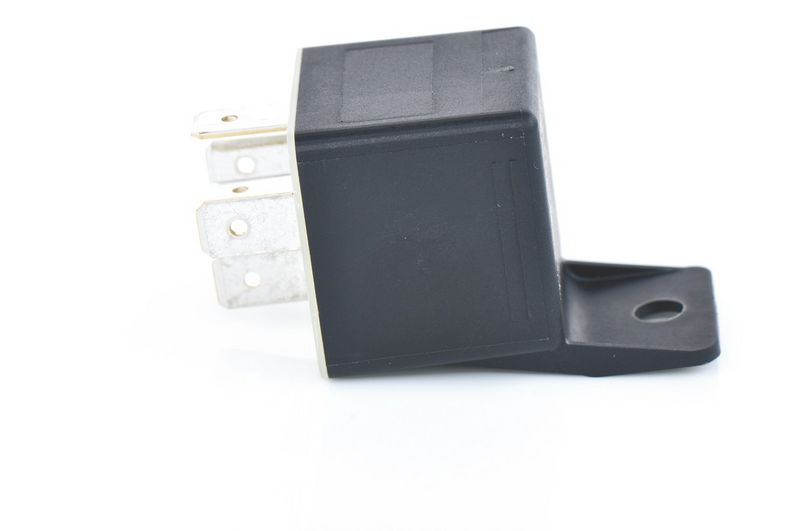 BOSCH 0 332 209 203 Relay, main current