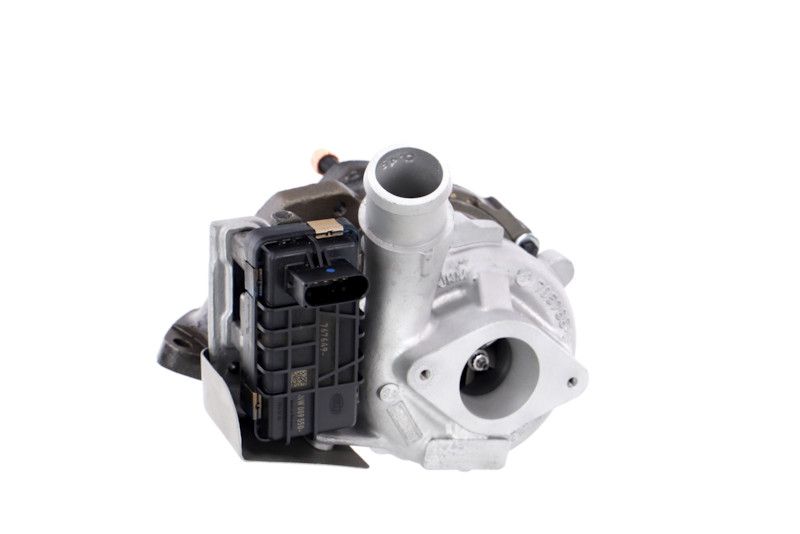 REMANTE 003-002-000061R Charger, charging (supercharged/turbocharged)