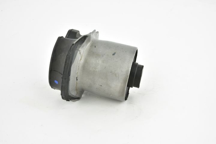 FEBEST TAB-ZRR70R Bushing, axle beam