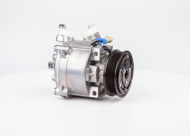 Prekės atitinka OEM kodą: 52 157 062