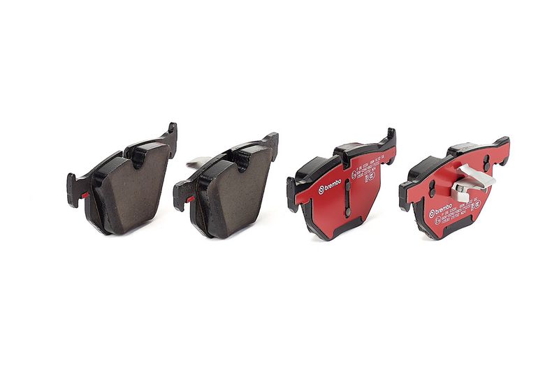 Piduriklotsi komplekt, ketaspidur, BREMBO P 06 033X