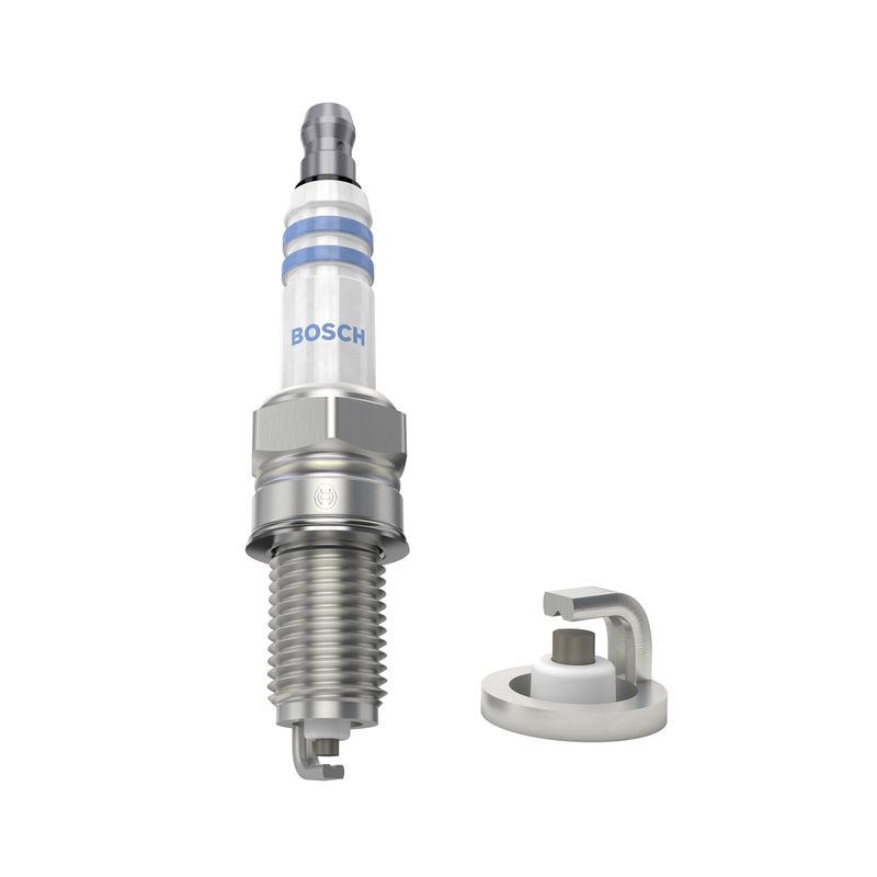 BOSCH 0 242 135 515 Spark Plug