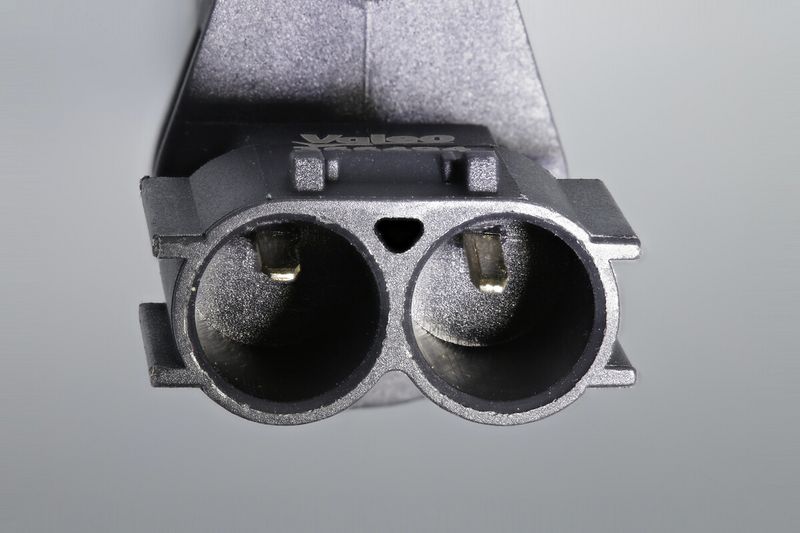 This part match OEM code: 9091905045