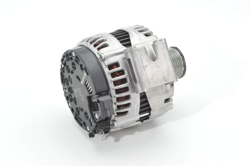 BOSCH 0121813103 Alternator