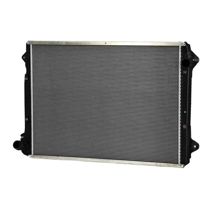 chladič vodní SCANIA Euro 6 s rámem 606320