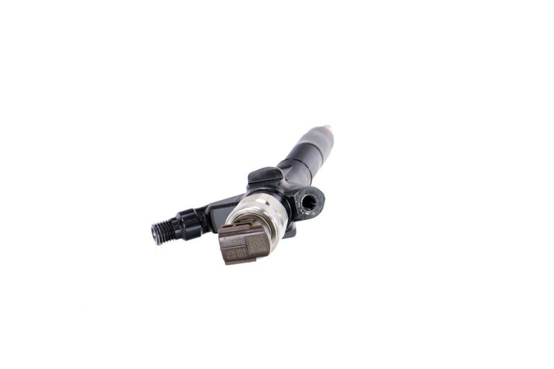 REMANTE 002-003-002180R Injector Nozzle