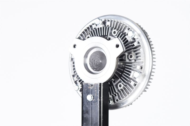 NISSENS 86153 Clutch, Radiator Fan