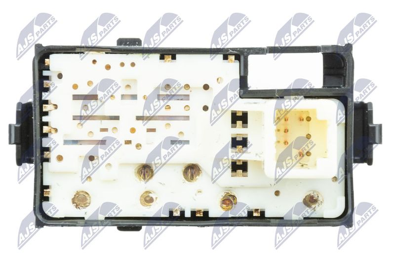 EWS-TY-042_5-WM.JPG